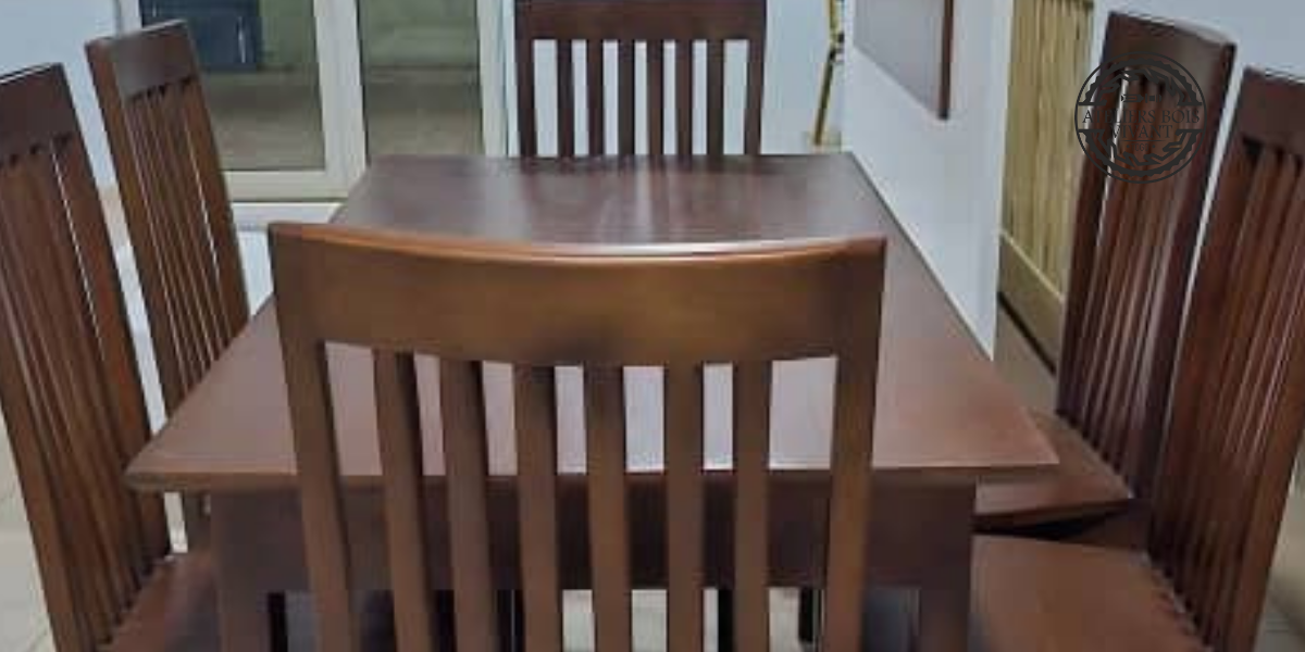 Table de Salle à Manger Modèle Familia en Mélina – Simplicité et Robustesse | Ateliers Bois Vivant Ateliers du bois vivant