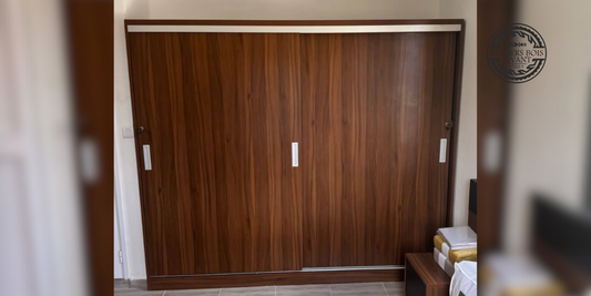 Armoire Coulissante en Mélaminé – Design Moderne &amp; Rangement Optimisé | Ateliers du Bois Vivant Ateliers du bois vivant
