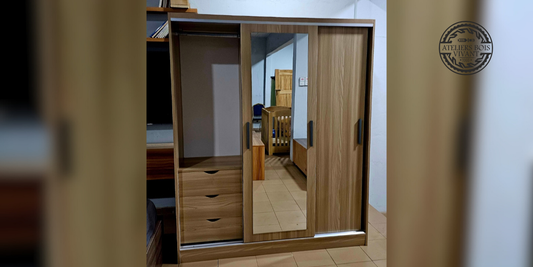 Armoire coulissante 3 battants en mélaminé avec miroir – Design moderne et grands rangements Ateliers du bois vivant