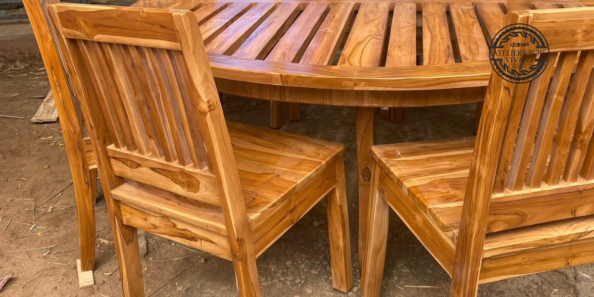 Grande Table Ronde en Teck – 8 Places | Ateliers du Bois Vivant Ateliers du bois vivant