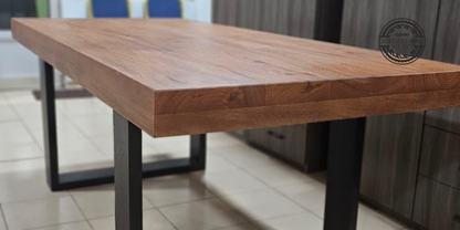 Ensemble meuble TV + table à manger en Lingué Royal – Ateliers Bois Vivant Ateliers du bois vivant