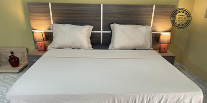 Lit modèle Forever – Élégance intemporelle en mélaminé | Ateliers Bois Vivant Ateliers du bois vivant