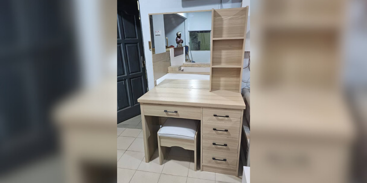 Coiffeuse modèle Harmonie – Élégance fonctionnelle en mélaminé | Ateliers Bois Vivant Ateliers du bois vivant