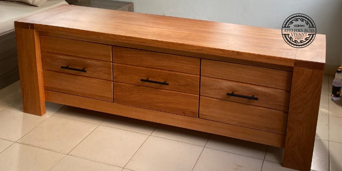 Ensemble meuble TV + table à manger en Lingué Royal – Ateliers Bois Vivant Ateliers du bois vivant