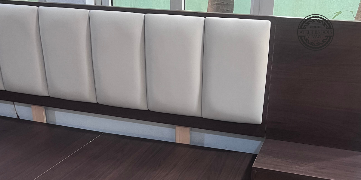 Lit de Luxe en Mélaminé – Tête de Lit Molletonnée | Ateliers Bois Vivant Ateliers du bois vivant