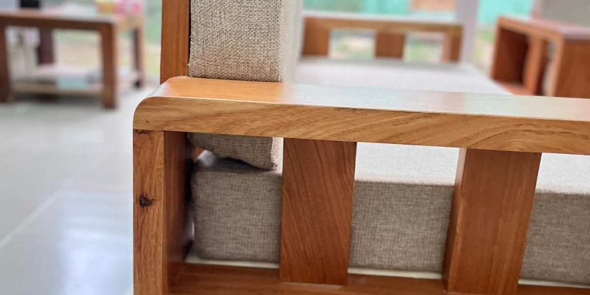 Salon Fulgurance en Lingué Royal – Ateliers Bois Vivant | Élégance, solidité et confort haut de gamme Ateliers du bois vivant